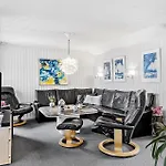2 Bedroom Awesome In Feriehus Otterup